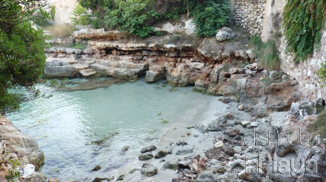 Caleta dels Frares