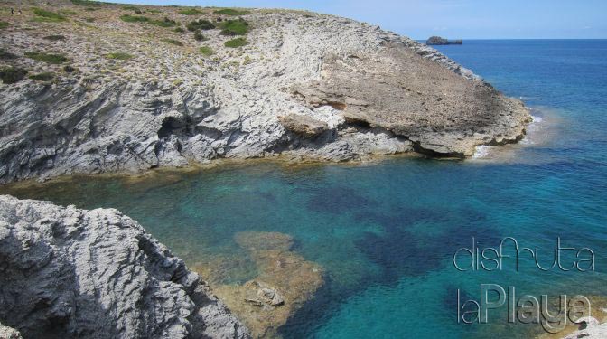 Cala Dentol
