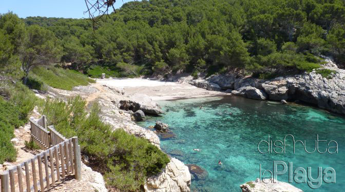 Cala Fustam